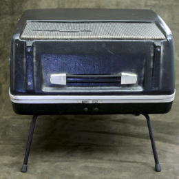 Ampli-Vox batterie operated amplifier made in Chicago Illinois USA 1970s