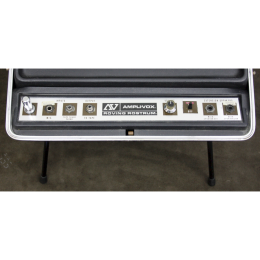 Ampli-Vox batterie operated amplifier made in Chicago Illinois USA 1970s 3
