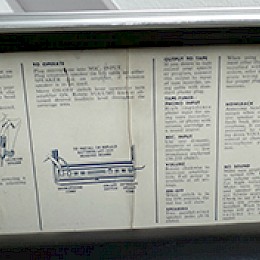 Ampli-Vox batterie operated amplifier made in Chicago Illinois USA 1970s 7