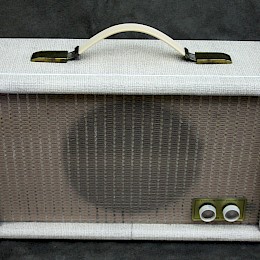 1950/60s Supravox ST-5 Italian guitar tube amplifier combo made in italy 2