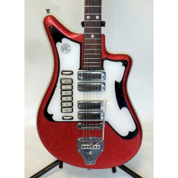 Alvaro Bartolini V4 red sparkle 2