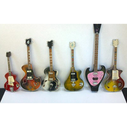 Wandre guitar bass miniatures