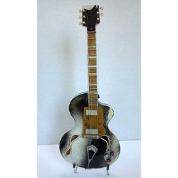 Wandre guitar bass miniatures 2