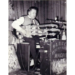 Harvey Thomas the man himself 1