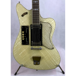 ekomaster_v2_perloid_guitar_1961_made_in_italy 1