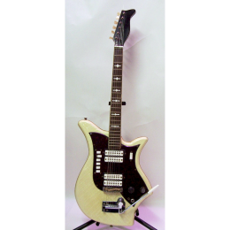 Eko 700 V4 white perloid