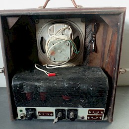 1940-50s tube amp 2