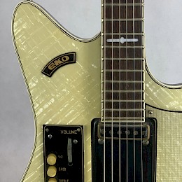 Ekomaster V2 Perloid guitar 1961 made in Italy 2