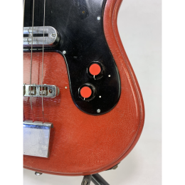 Crucianelli bass guitar in Red vinyl finished project 1962 made in Italy 4