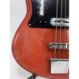 Crucianelli bass guitar in Red vinyl finished project 1962 made in Italy 5