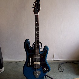 Crucianelli Elli-Sound gold sparkle V4 guitar 1962 63 made in Italy - finished project! 11