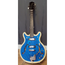 Hopf Explorer blue guitar